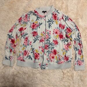 Torrid Floral Zip Front Lightweight Jacket Size 2